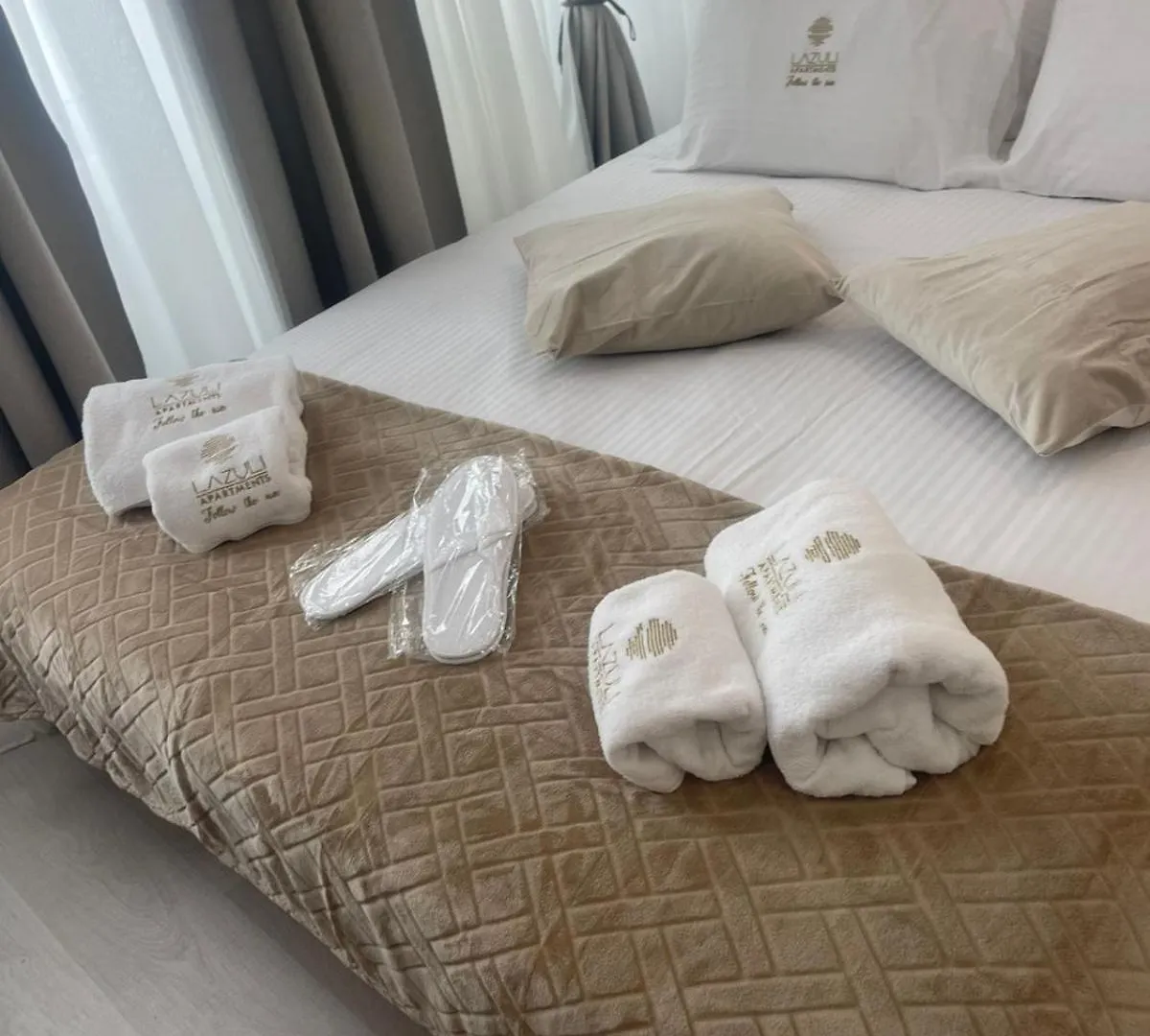 Lazuli Beachfront Apartment 253 Larnaca